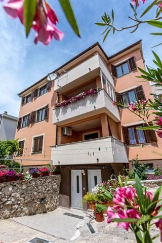 Apartments Marinko Башка Экстерьер фото